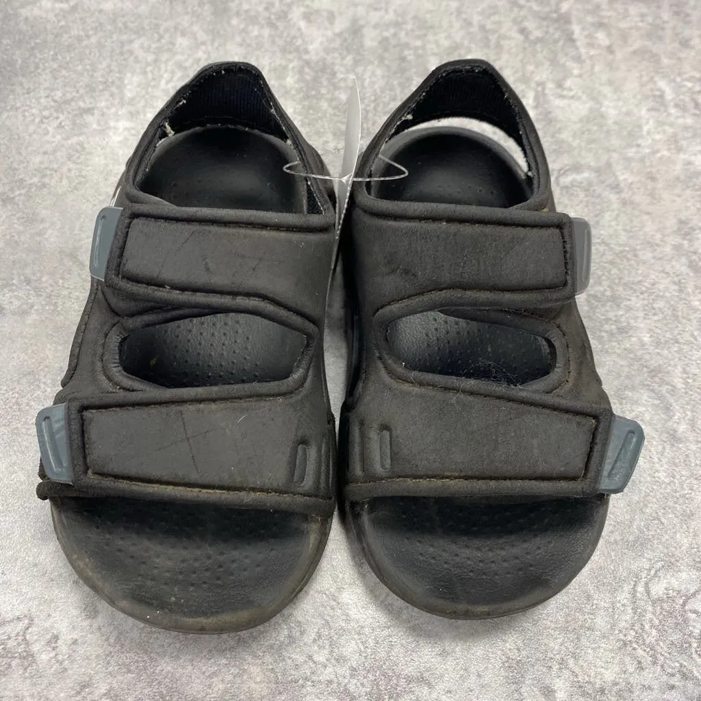 ADIDAS - SANDALS