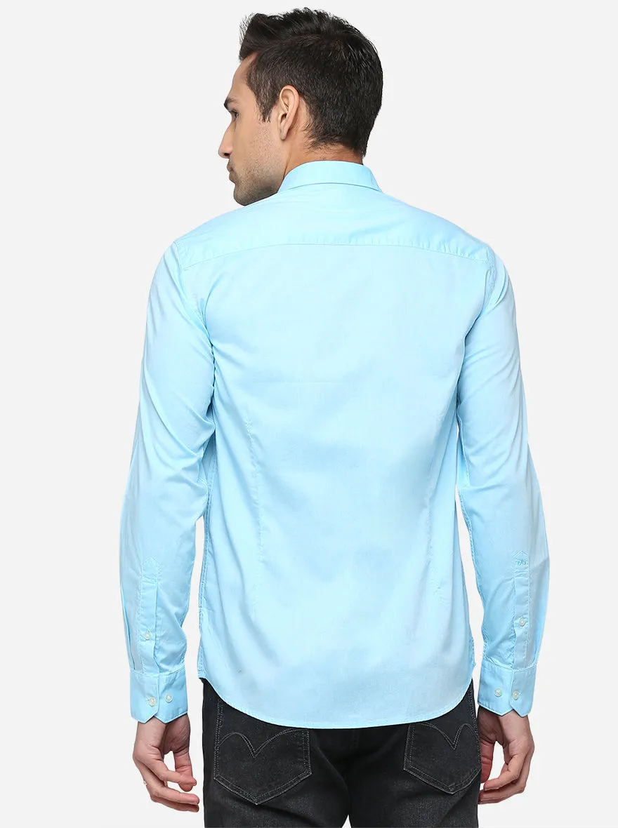 Aqua Blue Solid Slim Fit Casual Shirt | JadeBlue