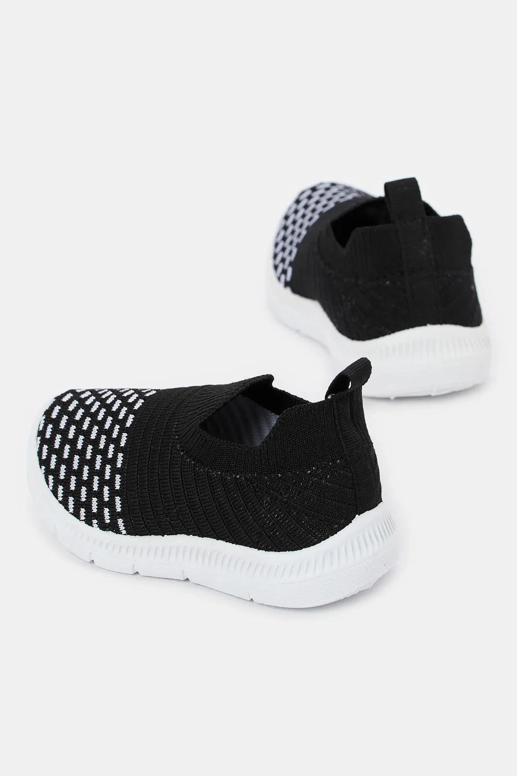 Boys Black Fly-Knit Pump