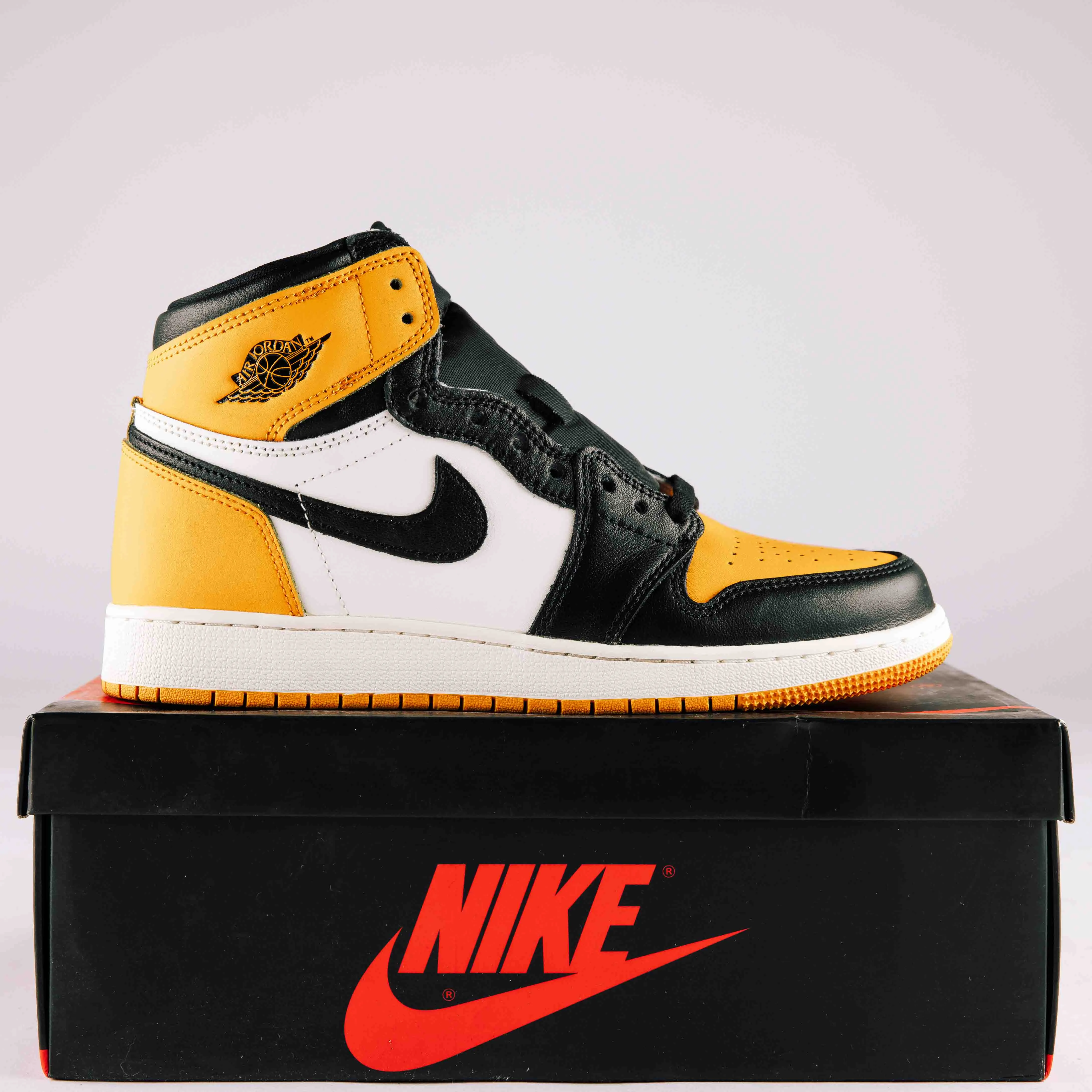 Jordan 1 Retro High OG Taxi (GS) (Used) 0099