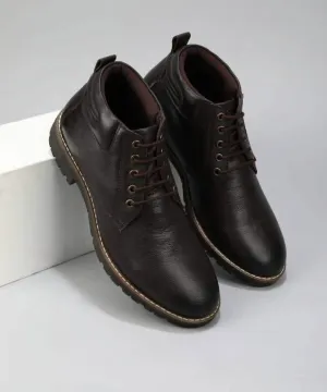 Men's Classic Leather Boots - The Perfect Blend of Elegance and Strength