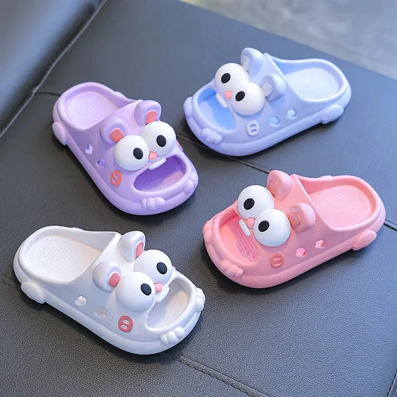 New Summer Aged 2-8 Children Slippers Cute Cartoon Sandals For Boys Girls Flip Flops Non-Slip Bathroom Indoor Home Kids Shoes