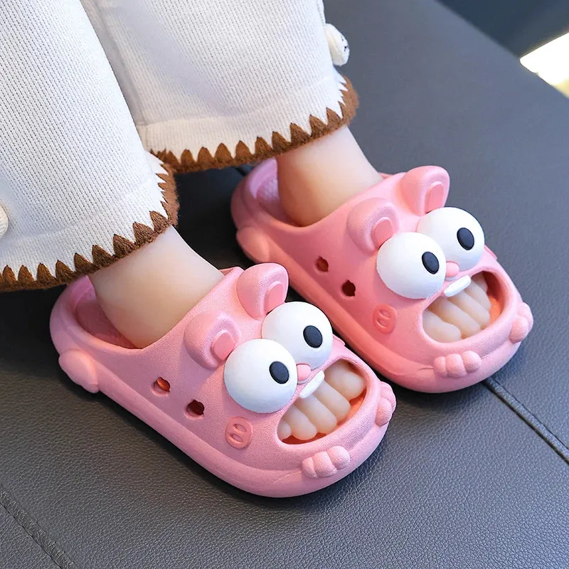 New Summer Aged 2-8 Children Slippers Cute Cartoon Sandals For Boys Girls Flip Flops Non-Slip Bathroom Indoor Home Kids Shoes