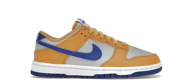 Nike- Dunks - Women - Wheat Gold / Navy