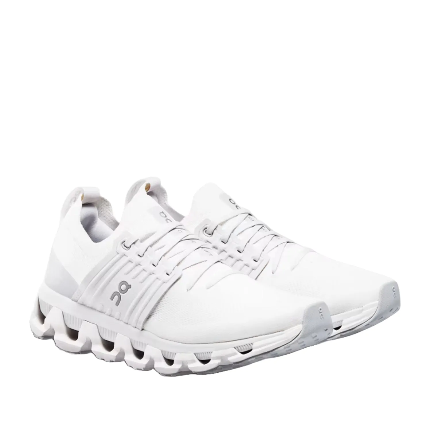 On Running Women's Cloudswift 3 in White/Frost