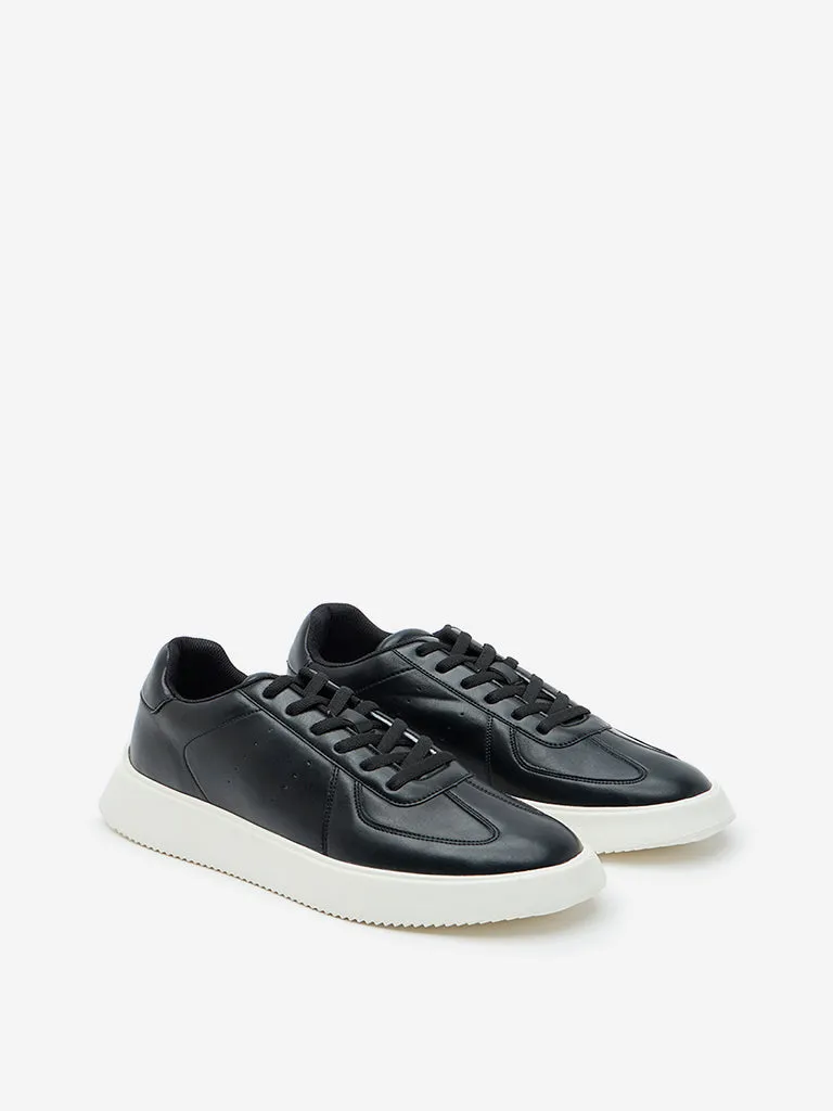 SOLEPLAY Black Solid Lace-Up Sneakers