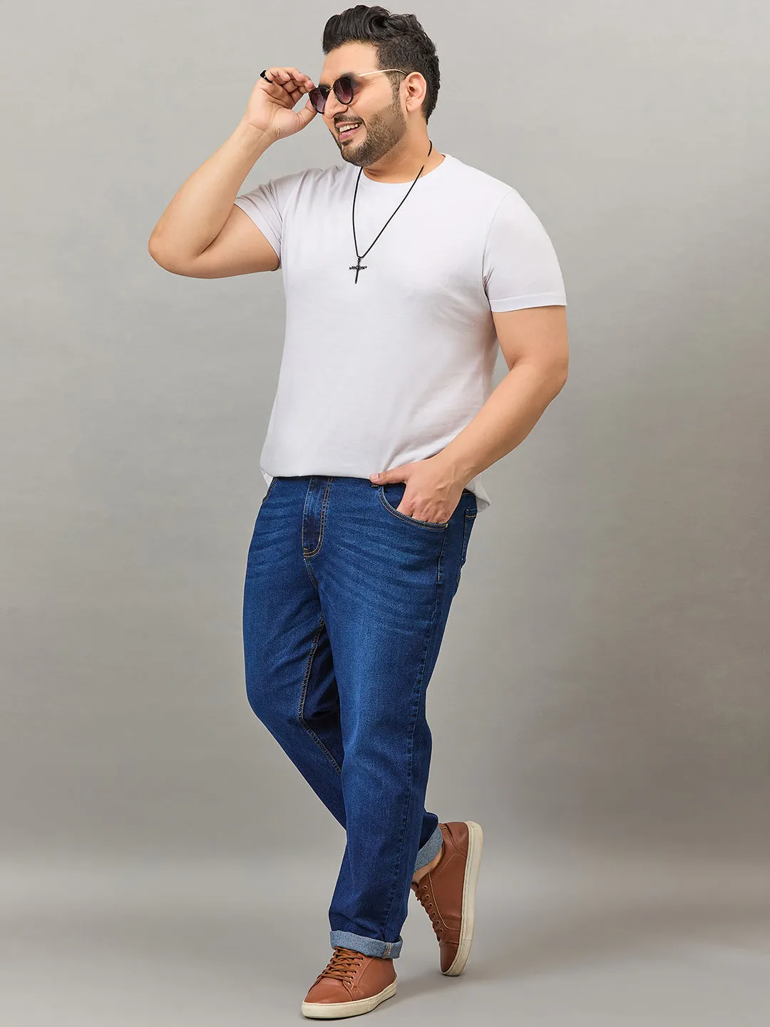 Style Quotient Men Plus Size Dark Blue Tapered Fit Mid Rise Stretchable Jeans