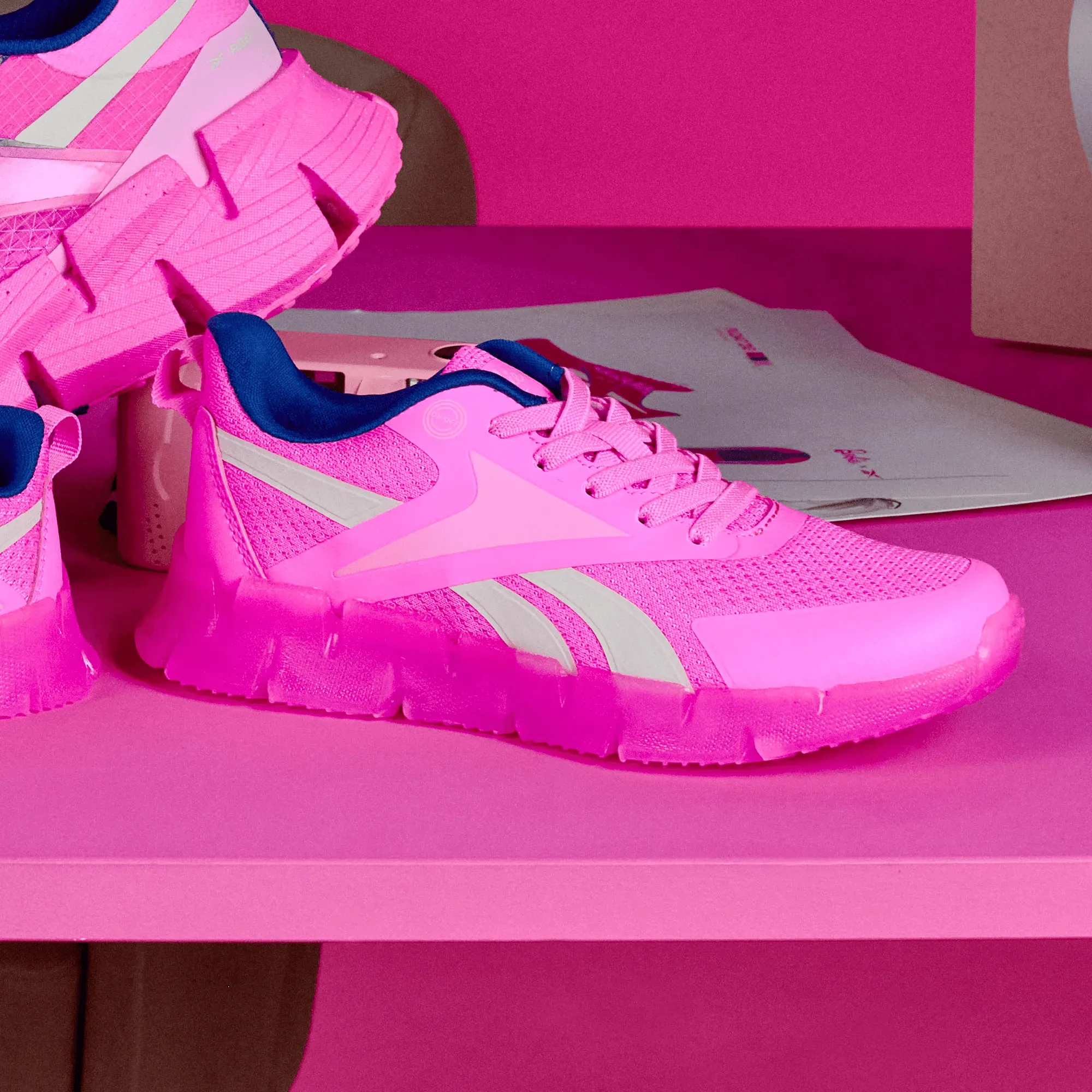 Unisex Reebok x Barbie Zig N' Glow Shoes - Preschool