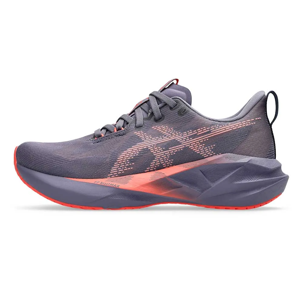 Women's Novablast 5 Running Shoe - Greyish Purple/Coral Reef - Regular (B)